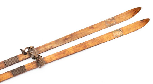 Early Skis